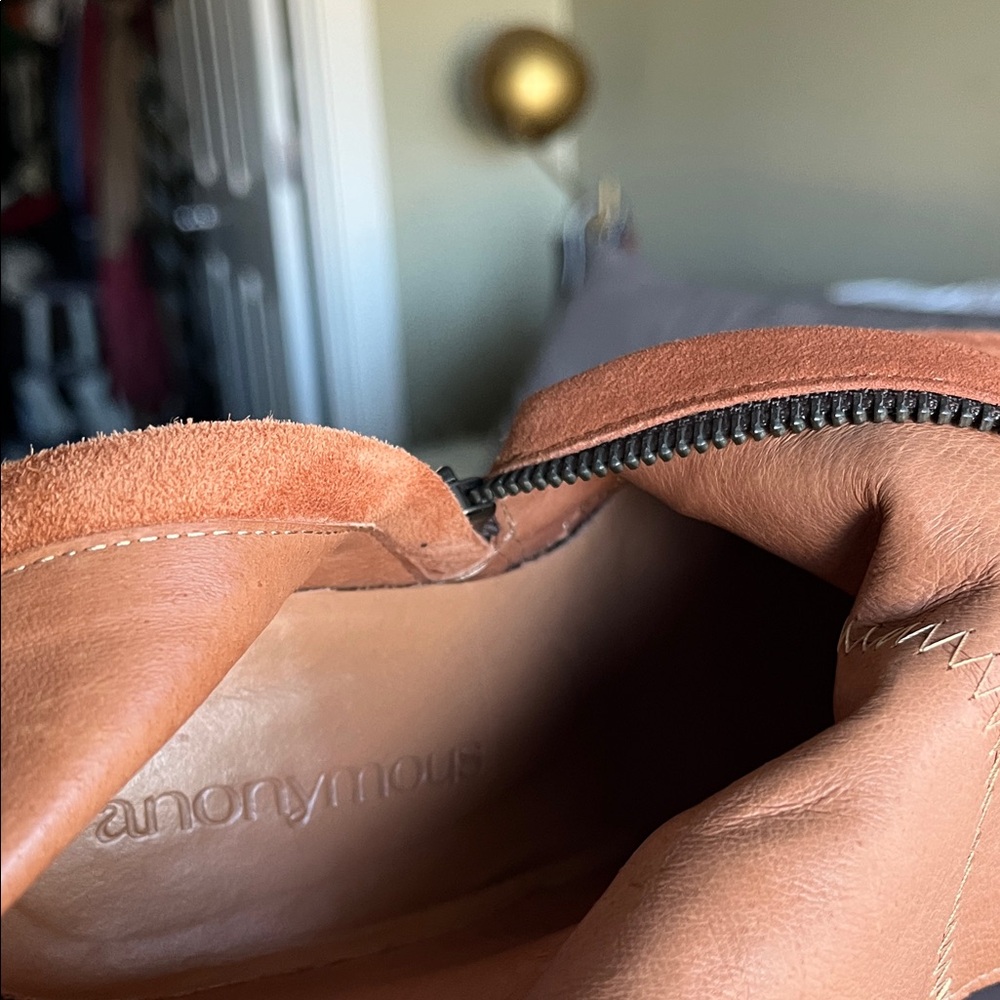Stylish Copper Tan Platform Boots for Women 7 (37) - Picture 2 of 6